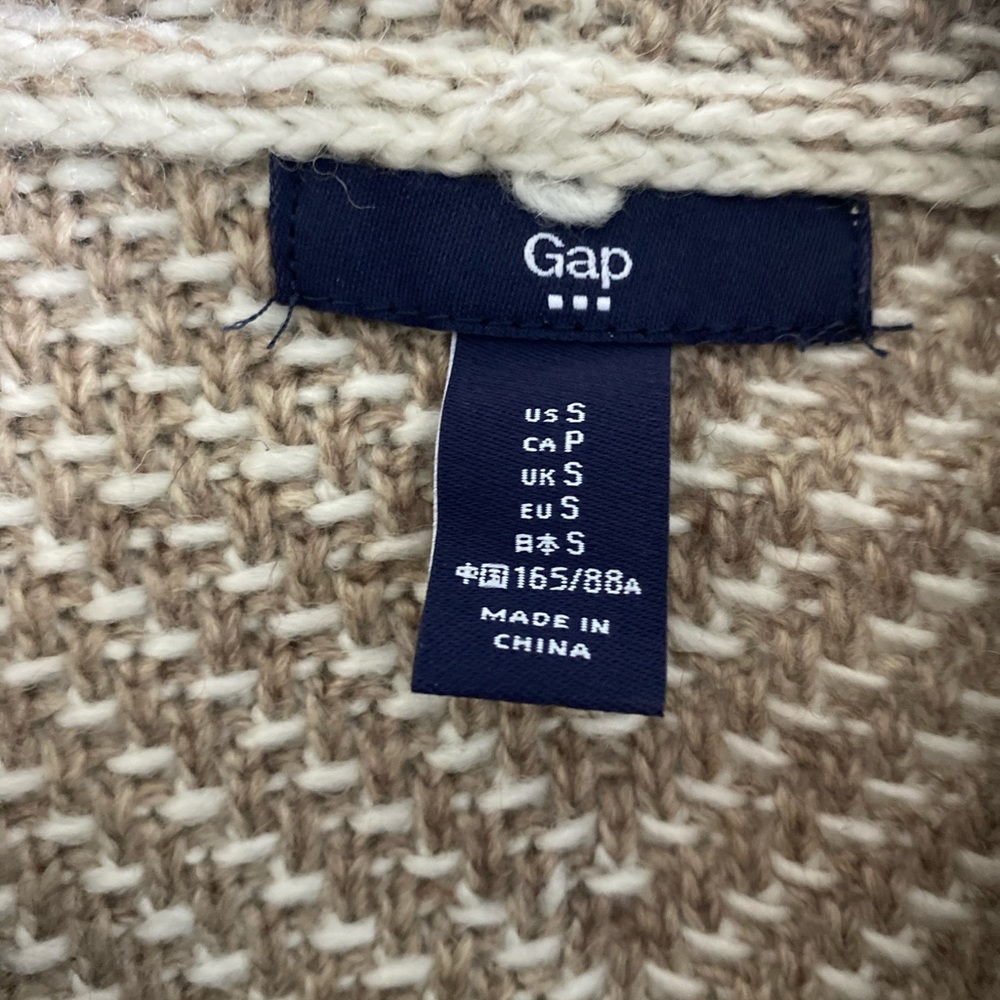 Sweater - Picture 3 of 3